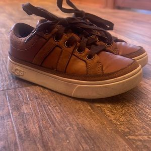 Ugg Brown Leather Sneakers